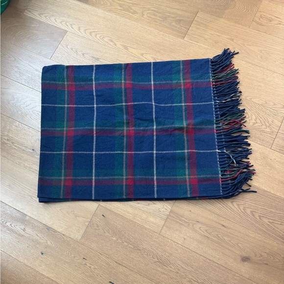 Pendleton 100% Wool Vintage Wrap Shawl Poncho - Blue Plaid - Like New - One Size - Picture 3 of 15